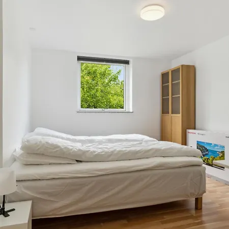 Charmerende 3br Familiehus Naer Centrum *